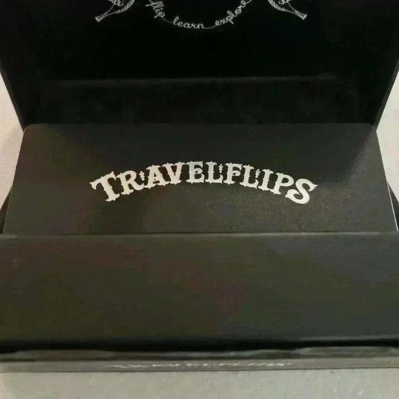 Travelflips Italian Flip Cards. Collin’s Gem Italian Phrasebook and Dictionary. - Picture 2 of 5